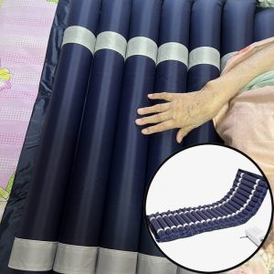 Anti-bedsore mattress with pump for medical pressure relief